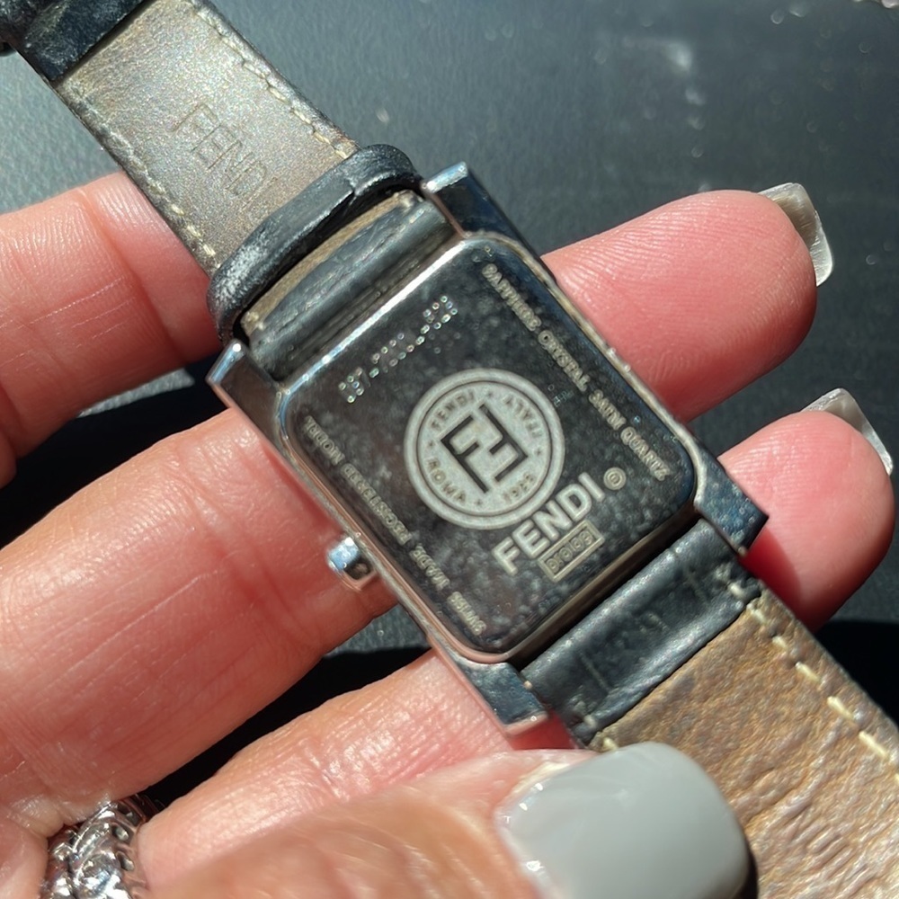 FENDI watch black leather band with chrome hardware With RARE black face - Picture 2 of 8